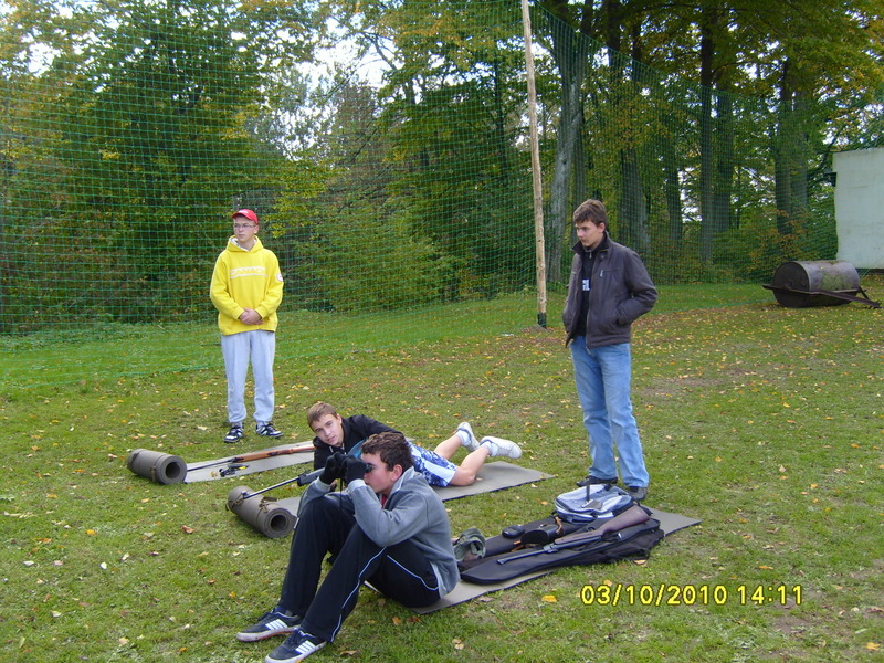 staruje Wojtek